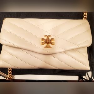 KIRA CHEVRON CHAIN WALLET